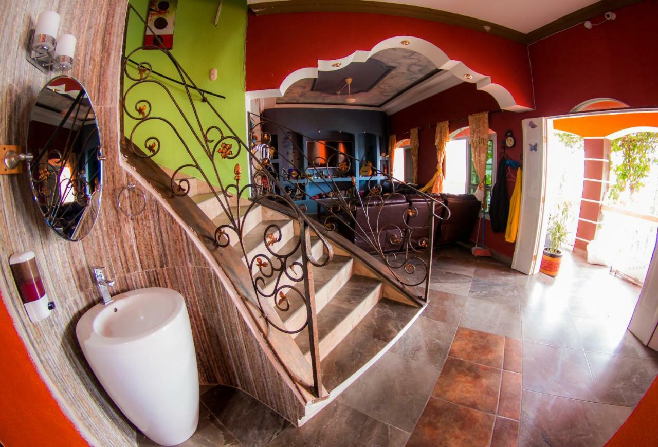 Hostal Casa De Grethel Flores Esterno foto
