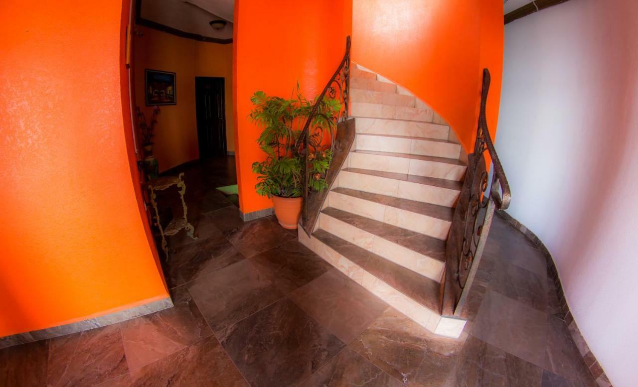 Hostal Casa De Grethel Flores Esterno foto